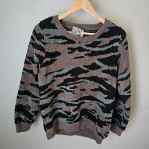 Barefoot Dream Cozy Chic Crew Neck Pullover Green Camo Size M